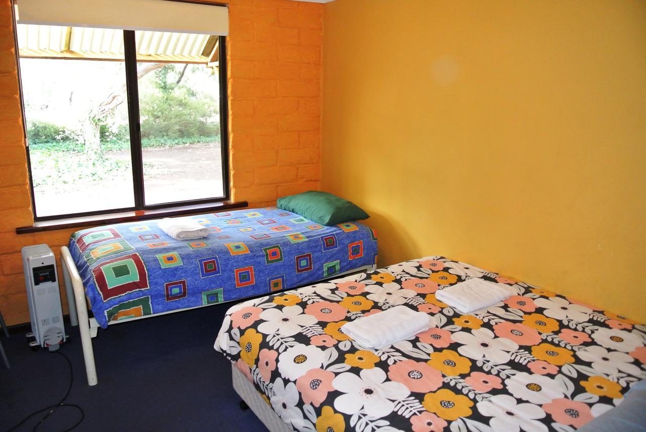 Margaret River Lodge Backpackers Quarto foto